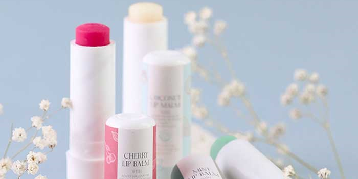 ویژگی های بالم لب خوب 