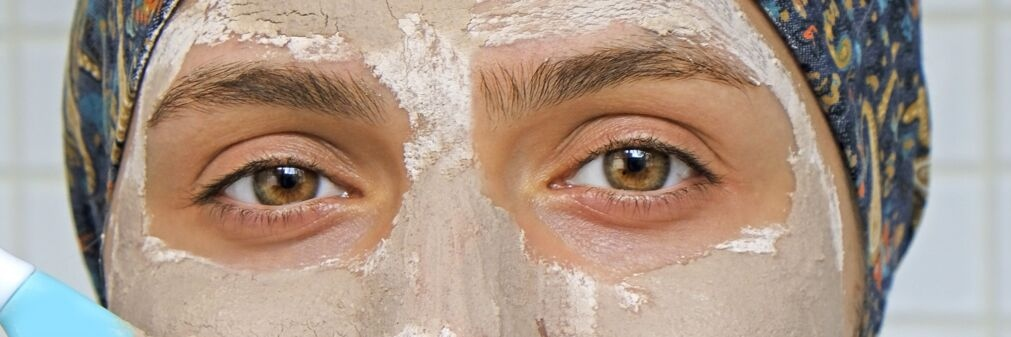 پوست صورت خشک و جوش دار