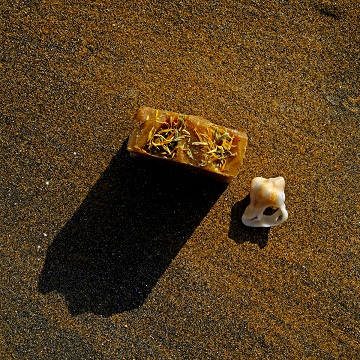 صابون زردچوبه پوست خشک و رفع تیرگی و سیاهی&nbsp;